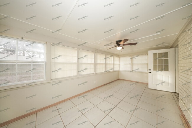 Building Photo - 3225 NW 35th Pl