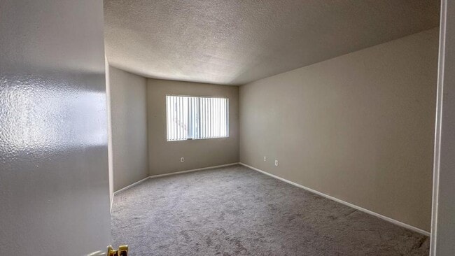 Building Photo - 55 Grenada St