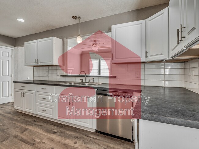 Building Photo - 2843 NW 18th St