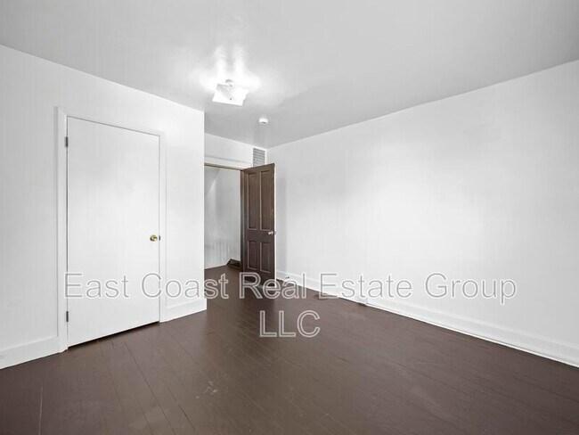 Building Photo - 111 West Side Ave