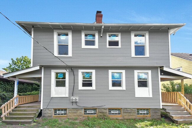 Building Photo - 1576-1578 Arlington Ave