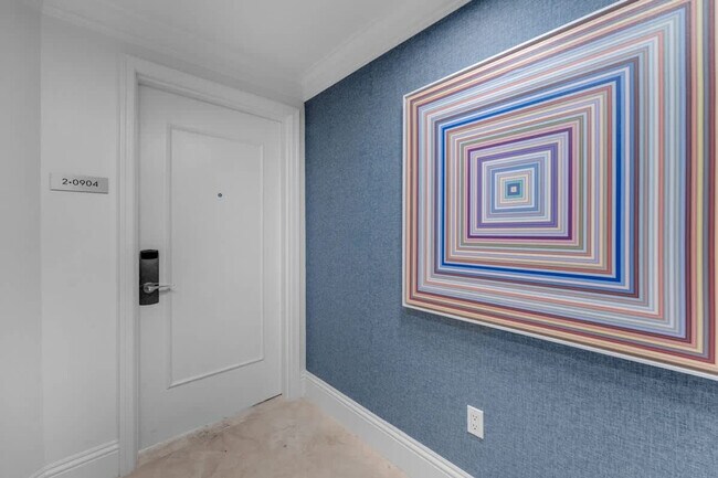 Building Photo - 4401 Collins Ave