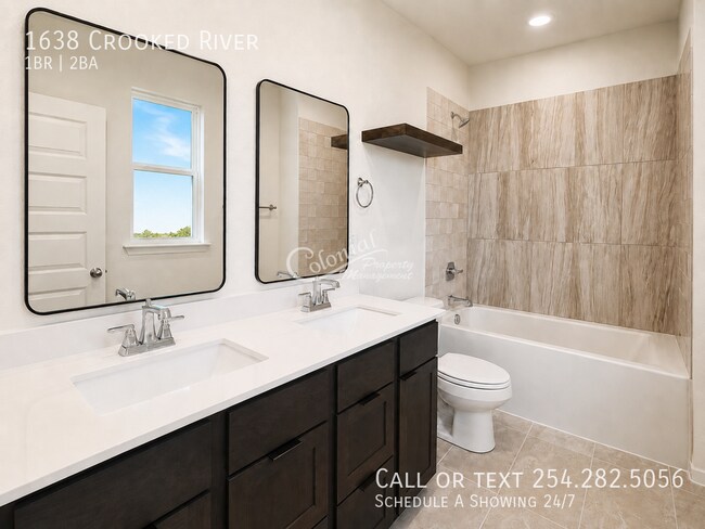 Building Photo - 1638 Crooked River