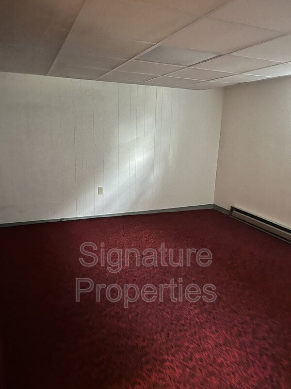 Building Photo - 1306 Oakwood St