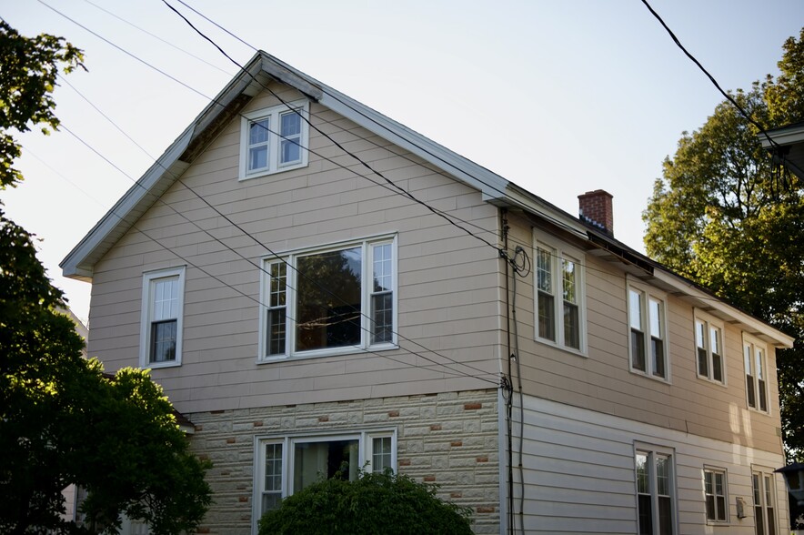 Building Photo - 225 Wilmore Pl