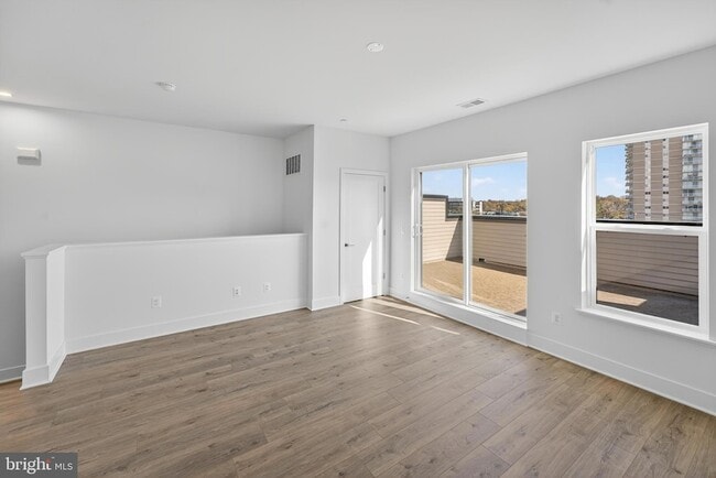 Building Photo - 5506 Topaz Ln