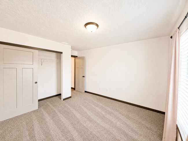 Building Photo - 2703 N Fordham St
