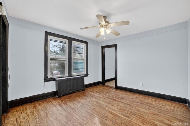 Building Photo - 364 Ashford Ave