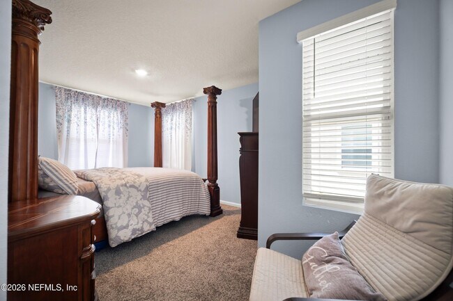 Building Photo - 6092 Bucking Bronco Dr