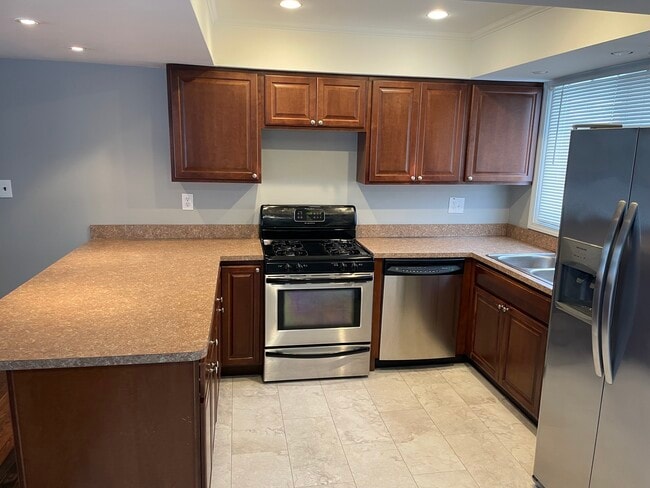 Building Photo - 4737 Laird St