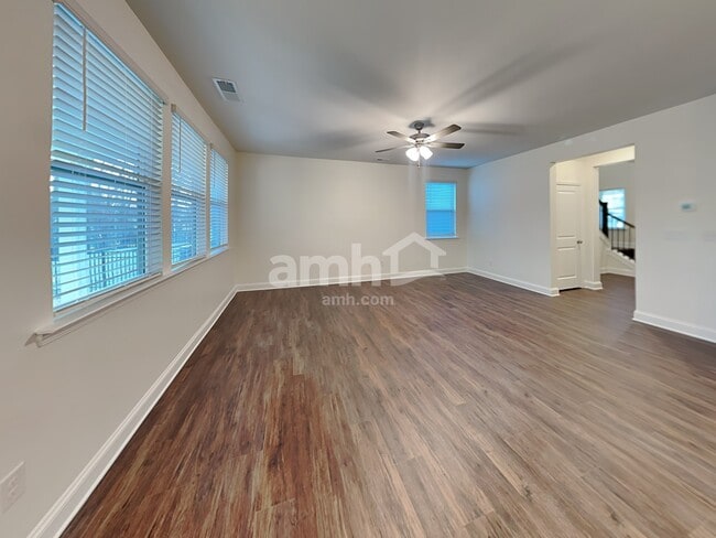 Building Photo - 7023 Garrett Ct