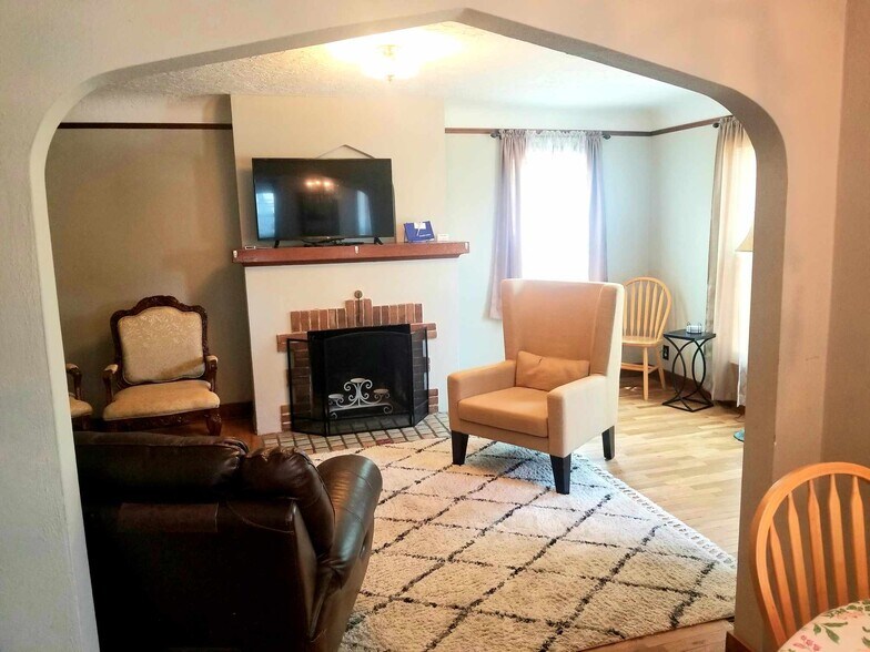 living room and fireplace - 1730 18th St NE