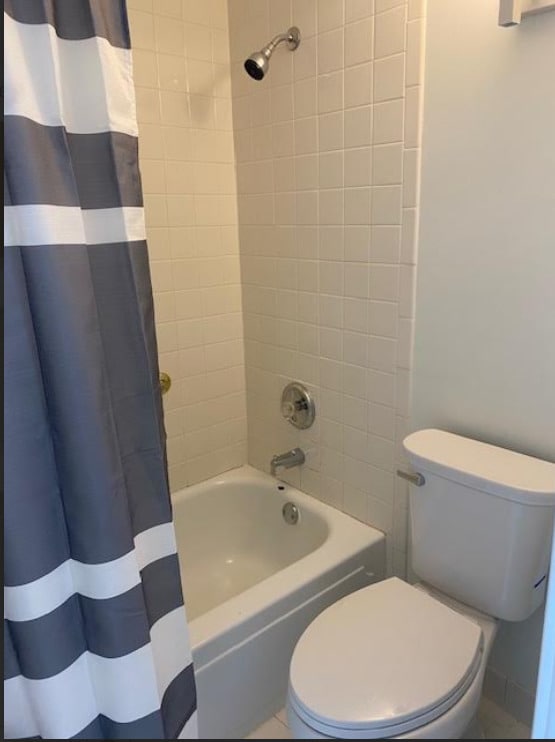 Building Photo - 6340 Americana Dr