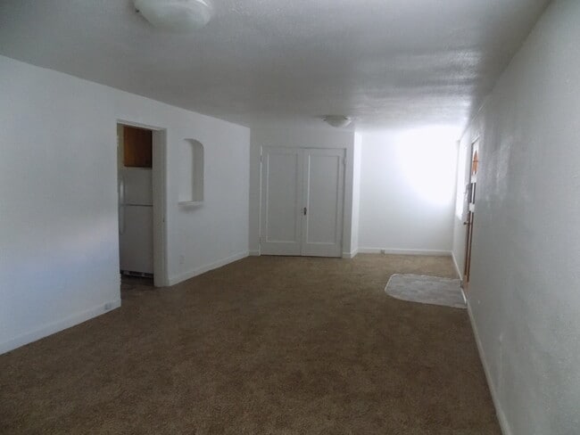 Building Photo - 1930 Erie St