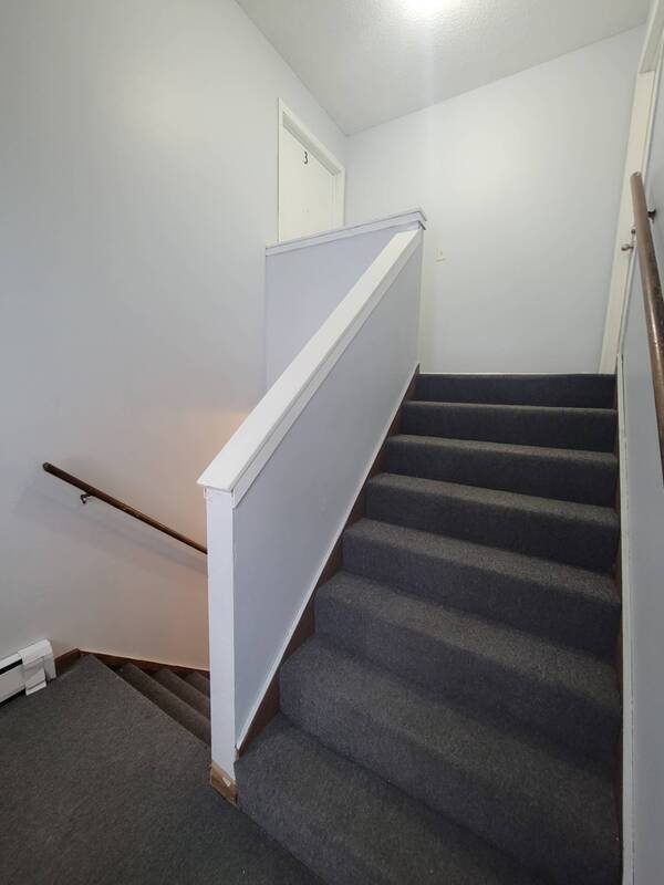 Building Photo - 310 Lawson Ave E