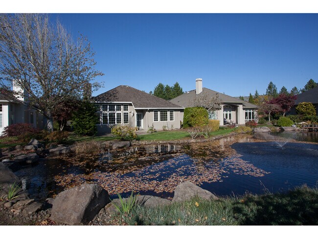 Building Photo - 16090 NW Birdie Ln