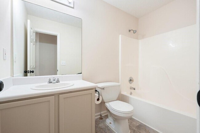 Building Photo - 4848 Odessa W Inlet NW