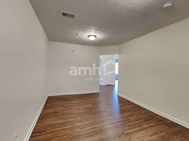 Building Photo - 3917 Abernathy Farm Way