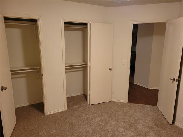 Building Photo - 703 River Run Dr