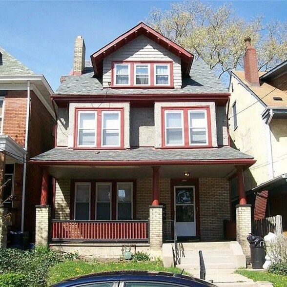 Primary Photo - 2306 Sherbrook St
