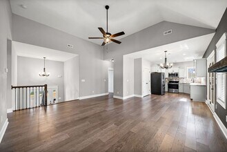 Building Photo - Spacious 4 bedroom 3 full bath home for rent!