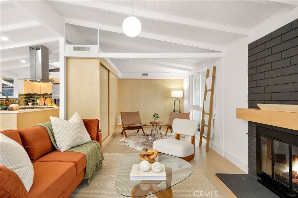 Building Photo - 3103 Shipway Ave