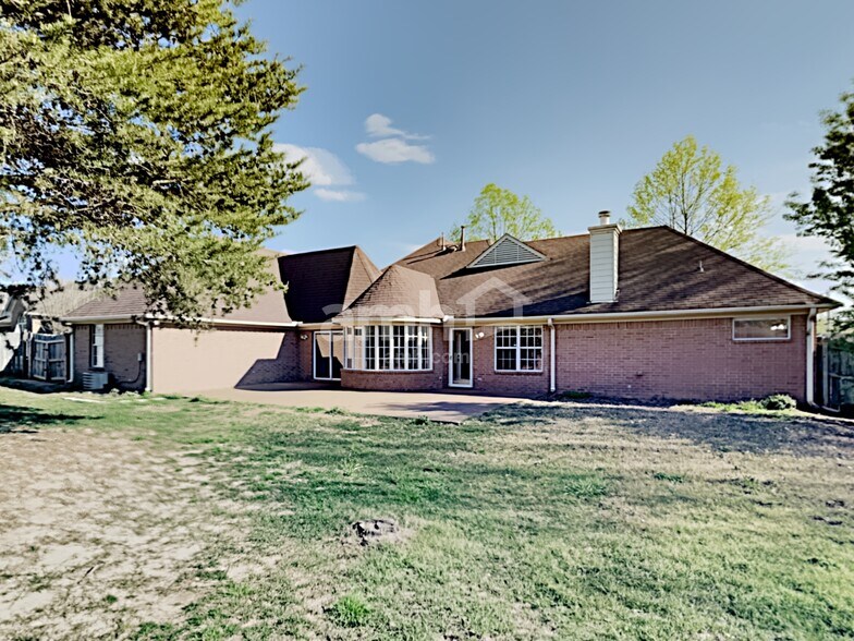 Building Photo - 6646 Raner Cv