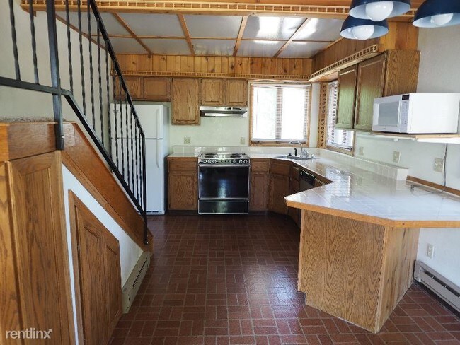 Building Photo - 1 br, 2 bath House - 520 BEVERLY HILLS Blvd