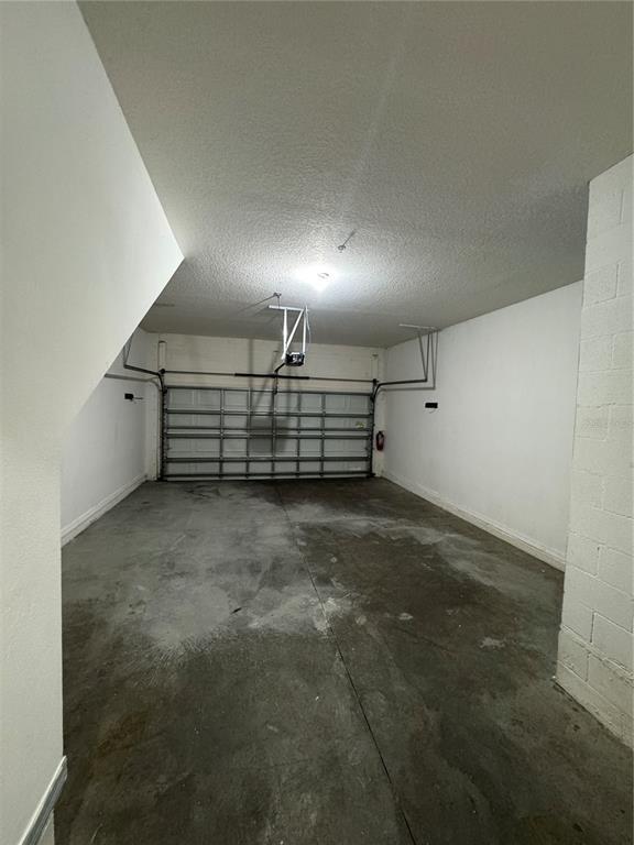 Building Photo - 10233 Lake District Ln