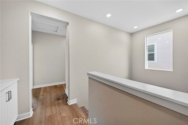 Building Photo - 346 Chorus