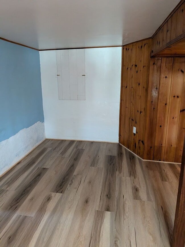 Building Photo - La Mesa