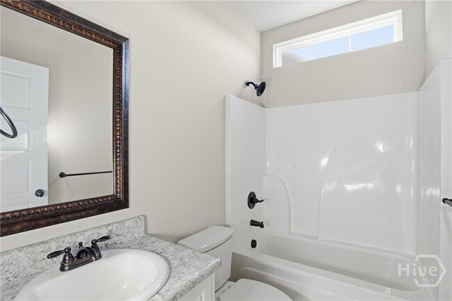 Building Photo - 105 Danielle Loop