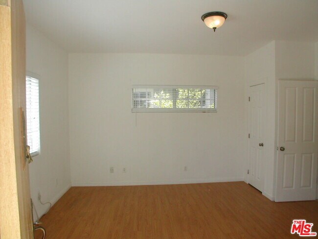 Building Photo - 5822 Harold Way