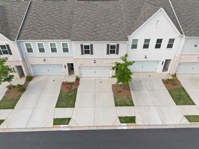 Building Photo - 3604 Silvery Wy