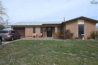 Building Photo - 4610 N Eden Hills Cir