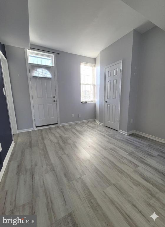 Building Photo - 1416 11th St NW