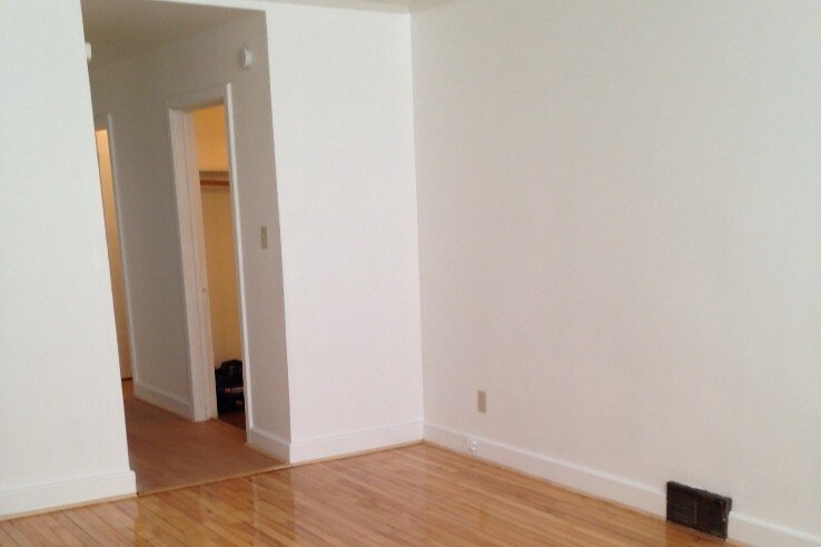 Living Room - 204 E 4th St