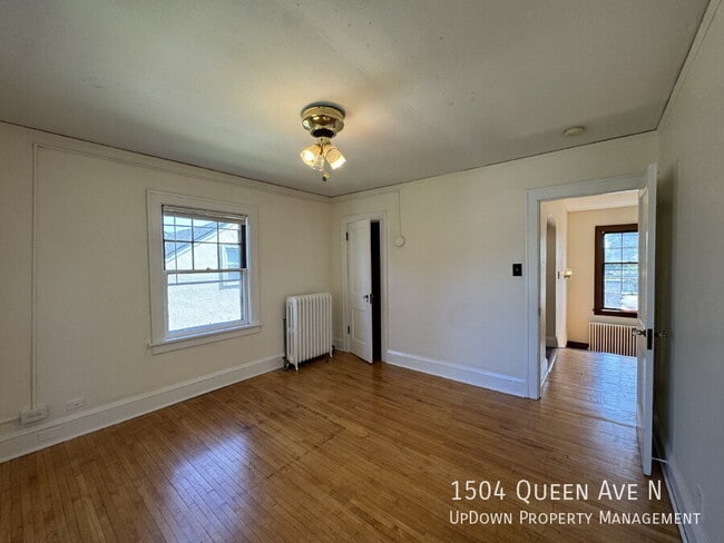 Building Photo - 1504 Queen Ave N
