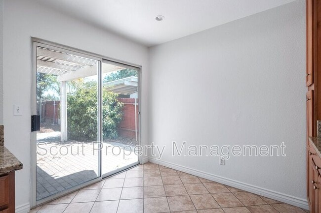 Building Photo - 42385 Agena St