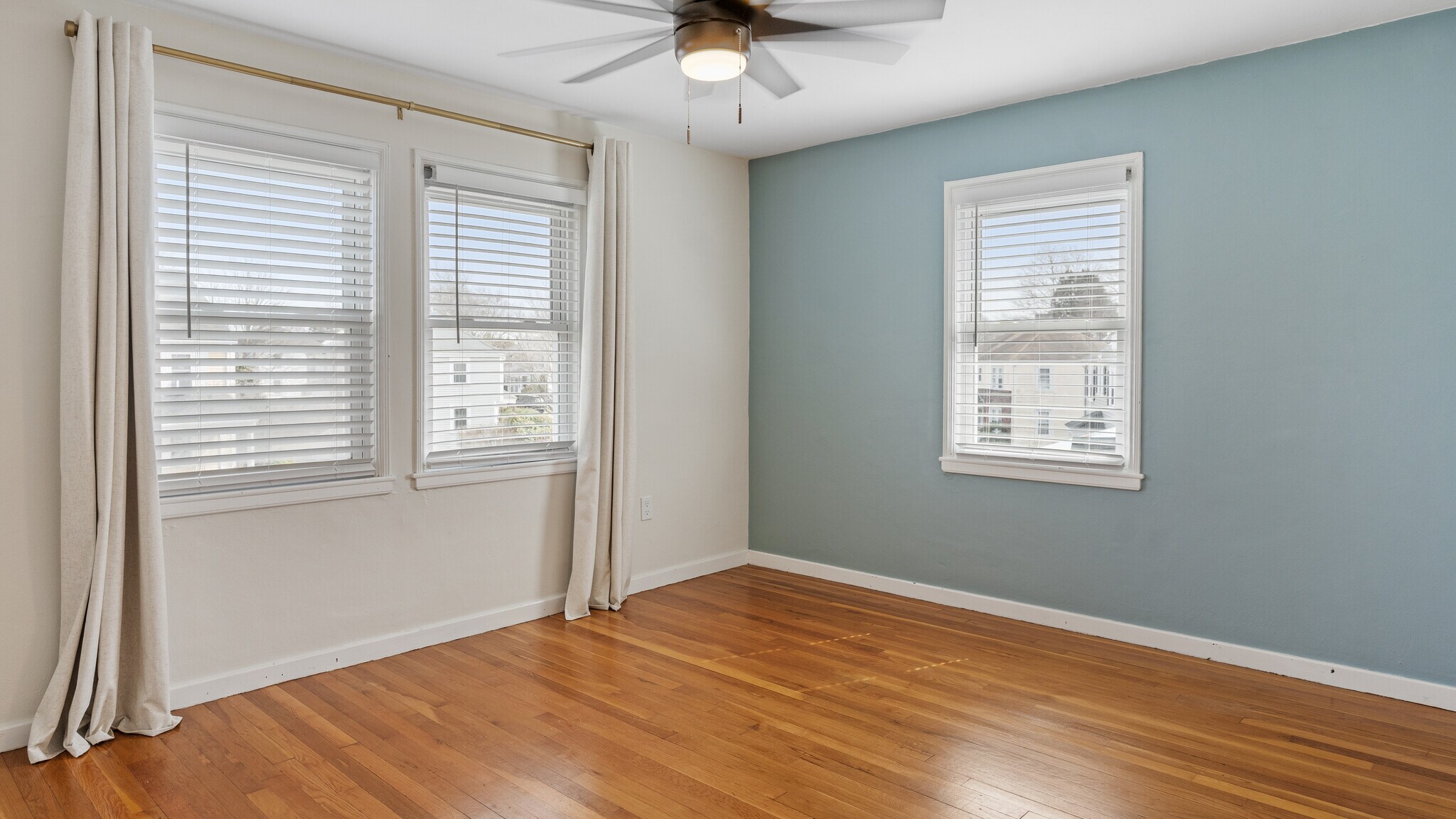 Building Photo - 7 Shangri La Ln