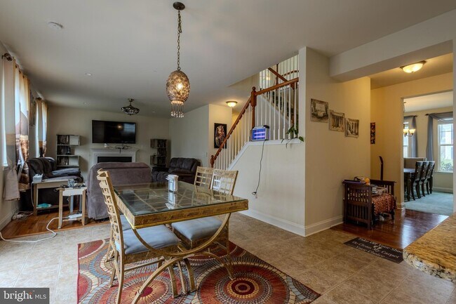 Building Photo - 3365 Alydar Rd