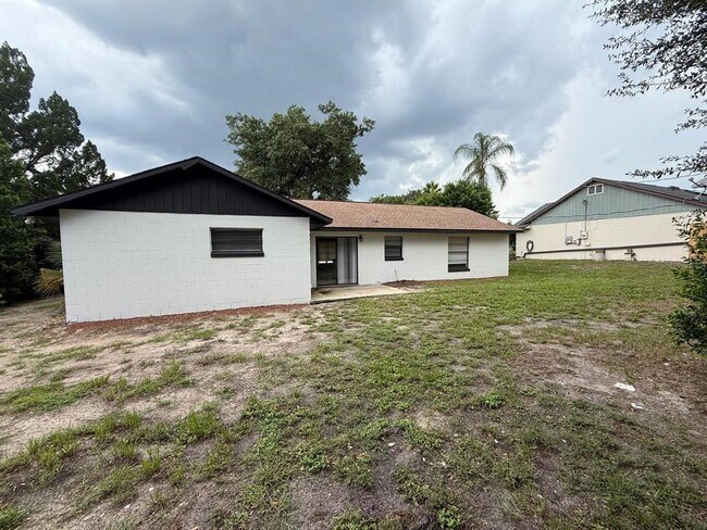 Building Photo - 1498 Keeling Dr
