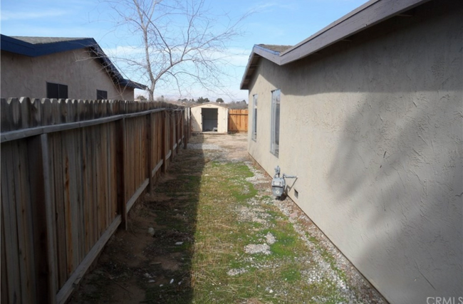 Building Photo - 10933 Rome Beauty Dr