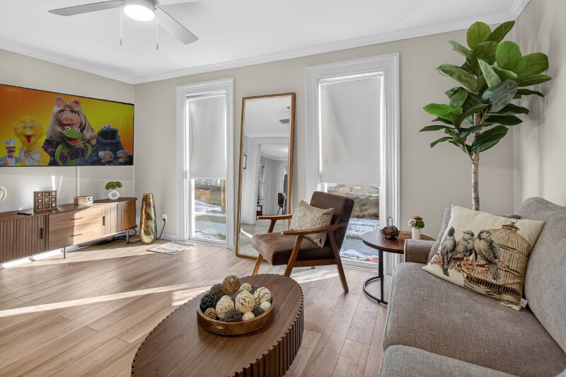 Building Photo - 38 Hamilton St