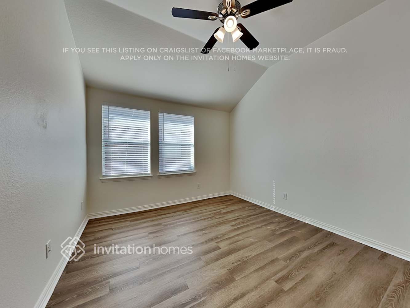 Building Photo - 1132 Ainsworth Dr