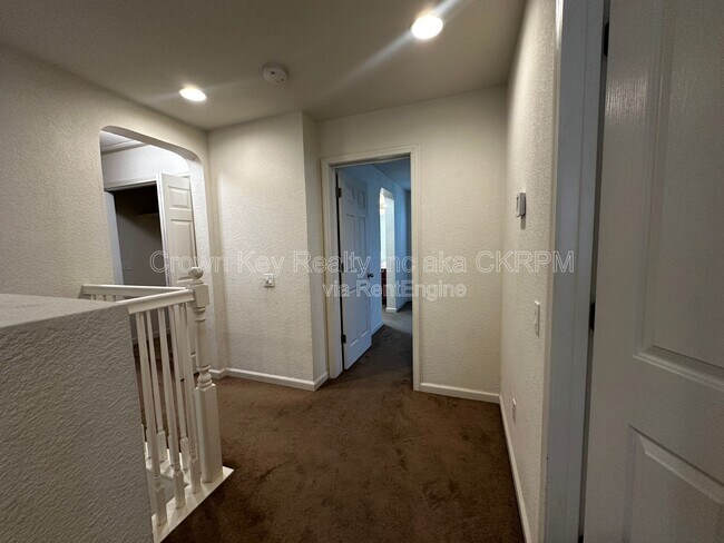 Building Photo - 2608 Greenleaf St