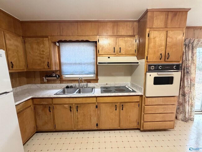 Building Photo - 330 Jack Coleman Dr NW