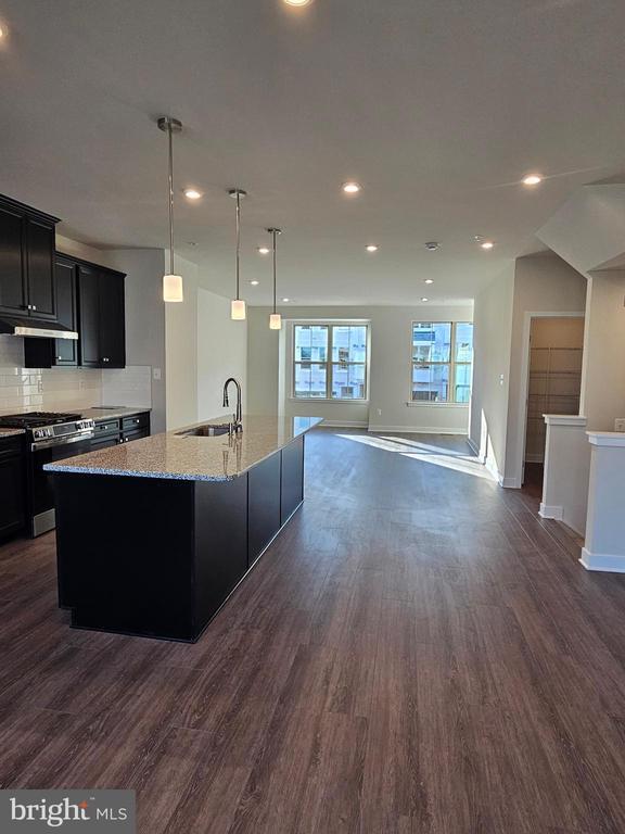 Building Photo - 7118 Bighorn Rd