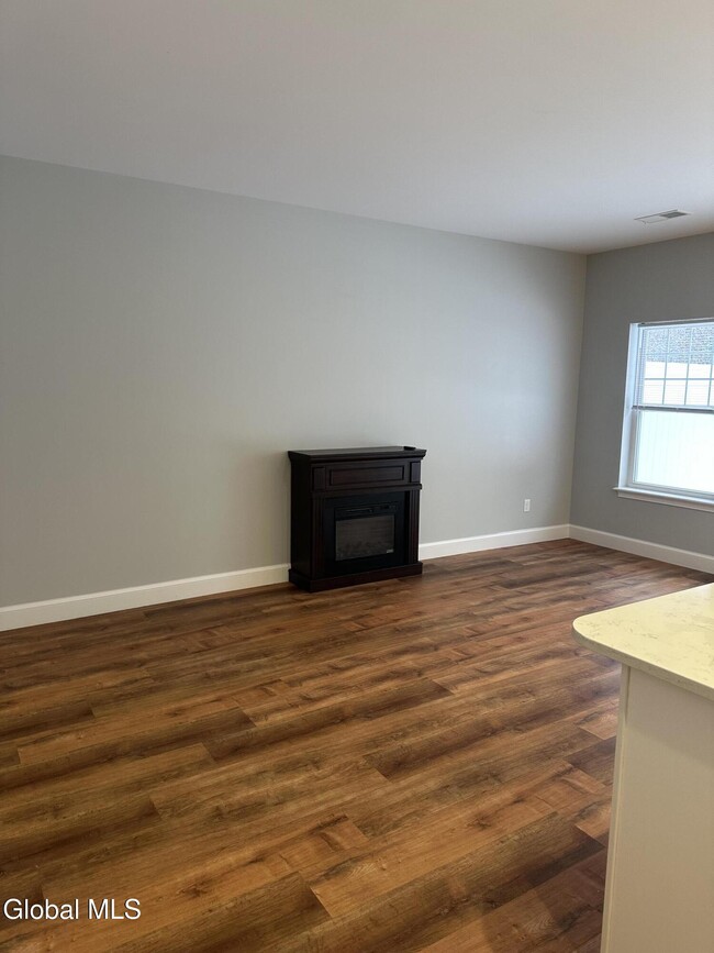 Building Photo - 2011 Rdg Mnr Ct