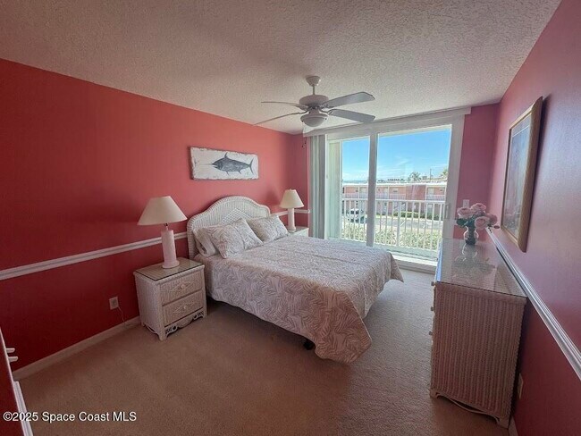 Building Photo - 3740 Ocean Beach Blvd